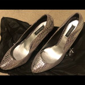 White House Black Market Silver Heels size 9